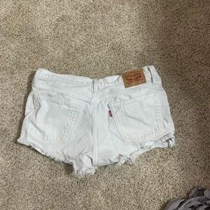 levi shorts